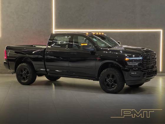 RAM 3500 6.7 I6 TURBO DIESEL LARAMIE NIGHT EDITION CD 4X4 AUTOMÁTICO RAM 3500 6.7 I6 TURBO DIESEL LARAMIE NIGHT EDITION CD 4X4 AUTOMÁTICO